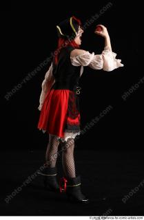 DARINA STAANDING POSE WITH APPLE